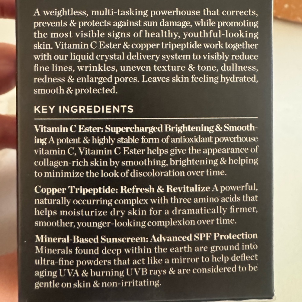 Perricone MD Cold Plasma Plus+ Daily Defense Moisturizer - SPF 35 - Picture 3 of 5
